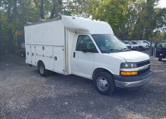 2020 CHEVROLET Express