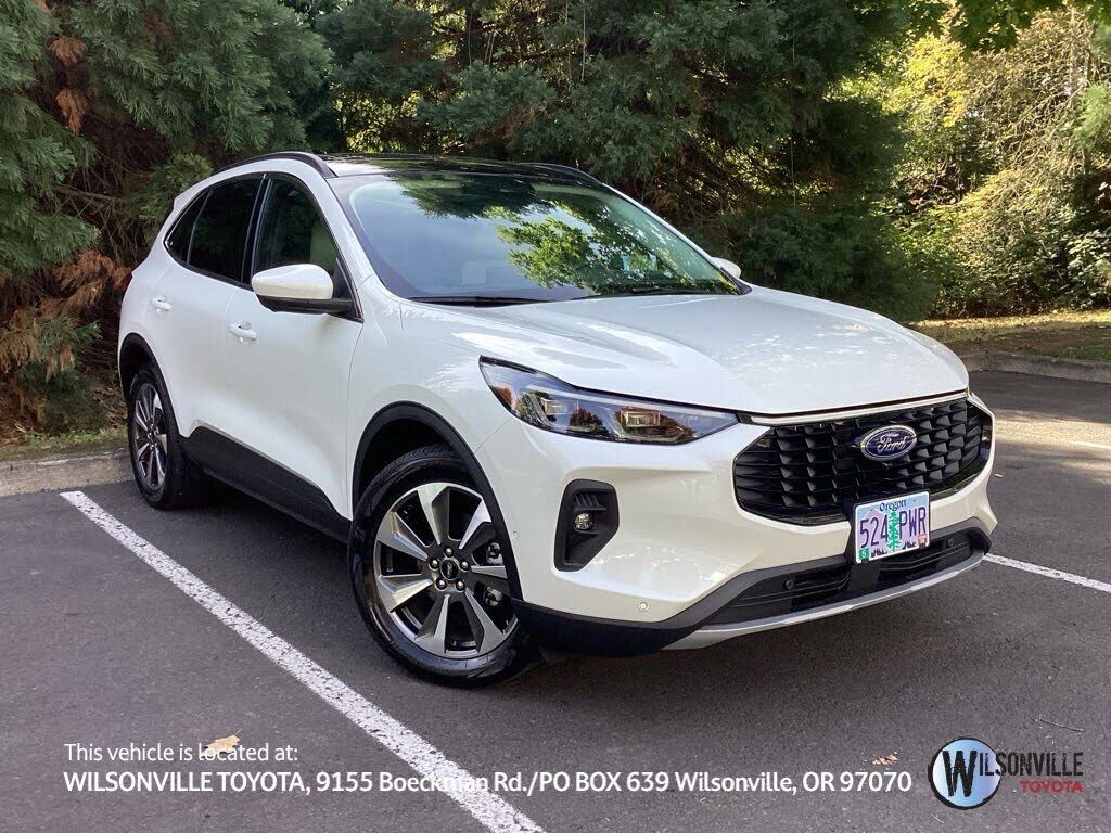 2024 FORD Escape