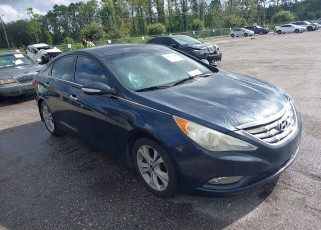 2013 HYUNDAI Sonata