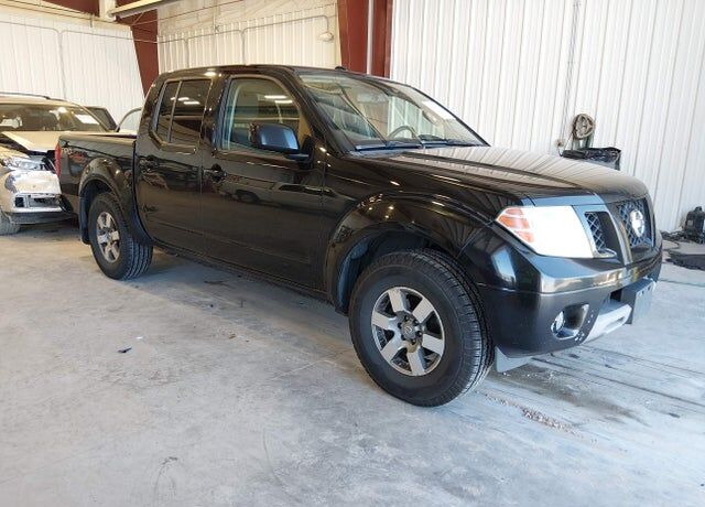 2012 NISSAN Frontier