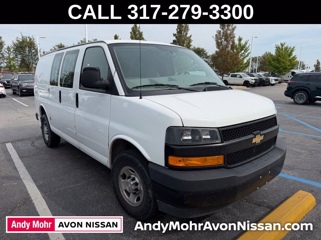 2023 CHEVROLET Express
