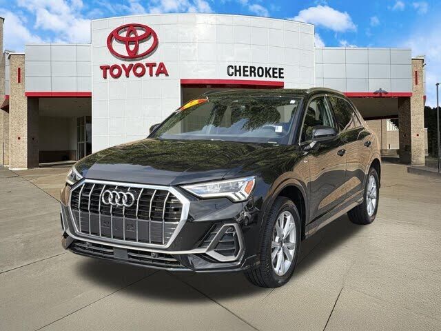2022 AUDI Q3