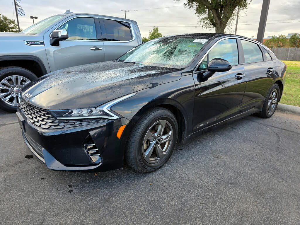2022 KIA K5