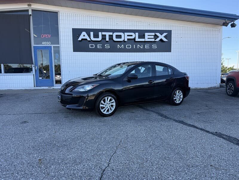 2012 MAZDA Mazda3
