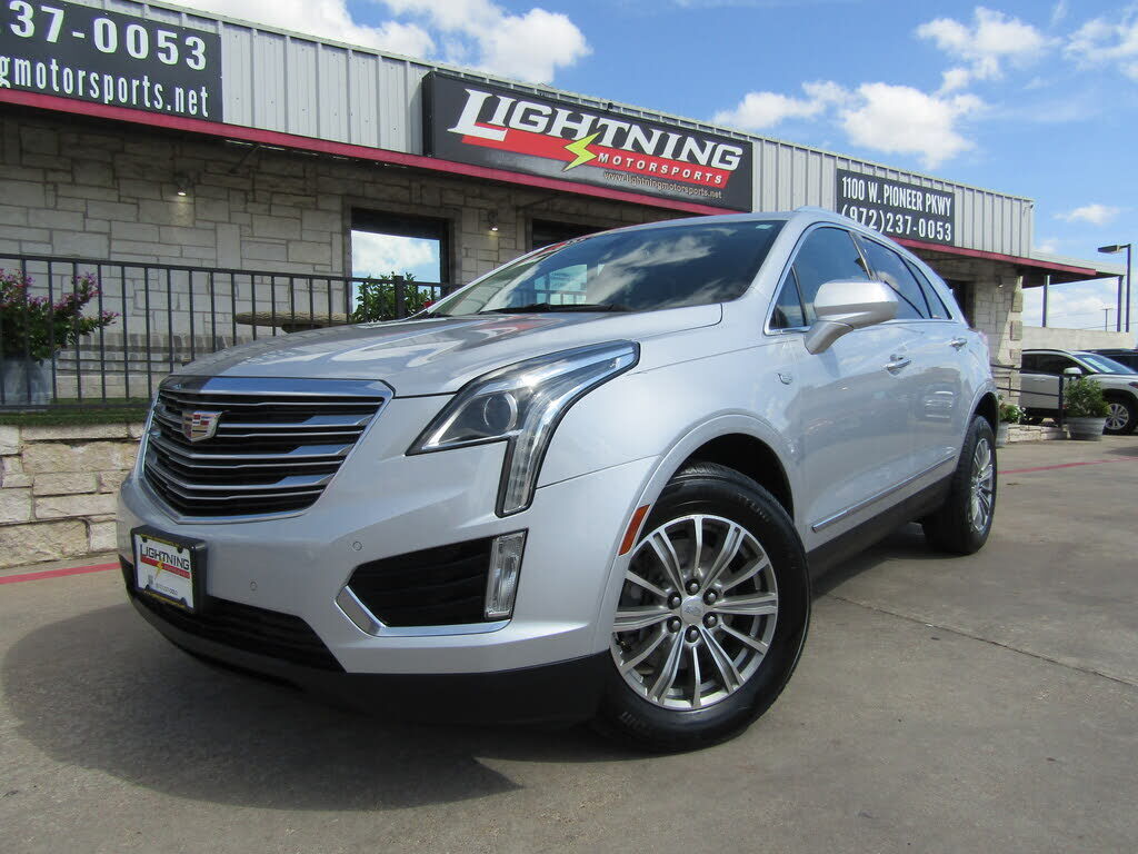 2017 CADILLAC XT5