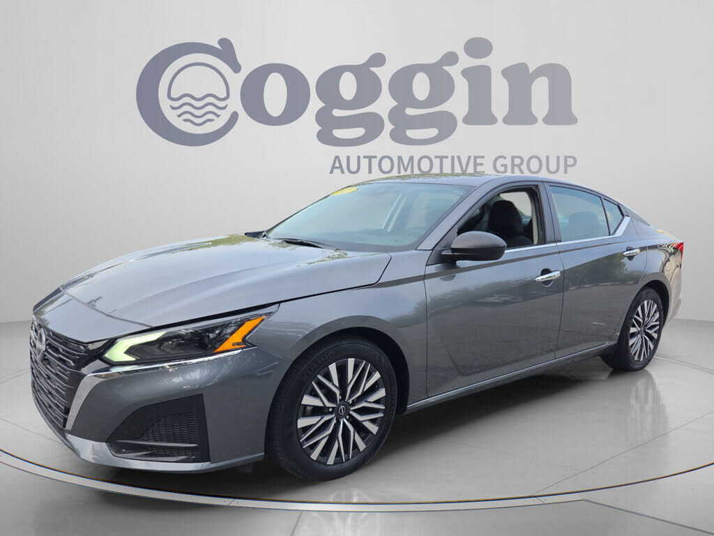 2025 NISSAN Altima