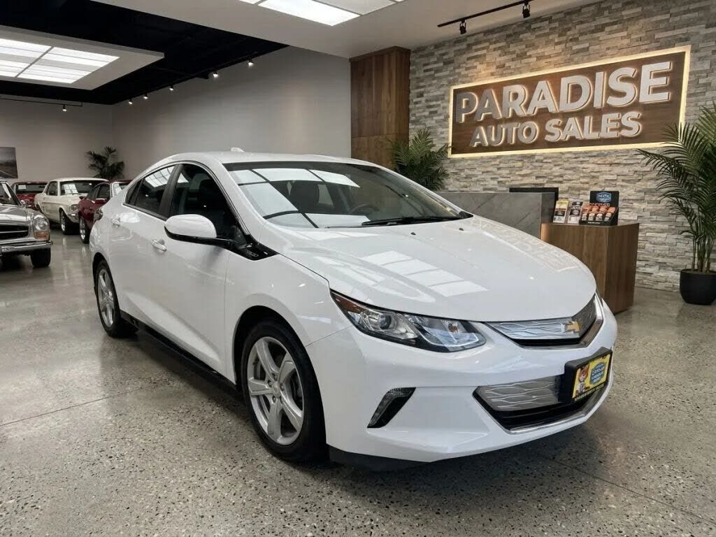 2017 CHEVROLET Volt