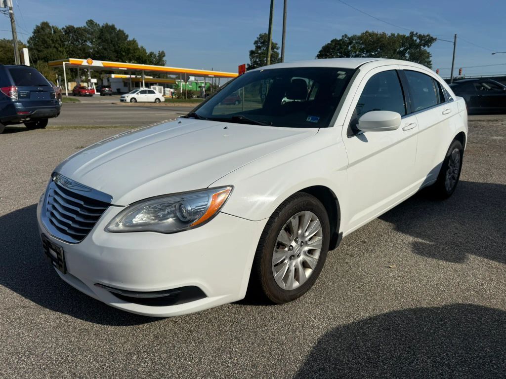 2014 CHRYSLER 200