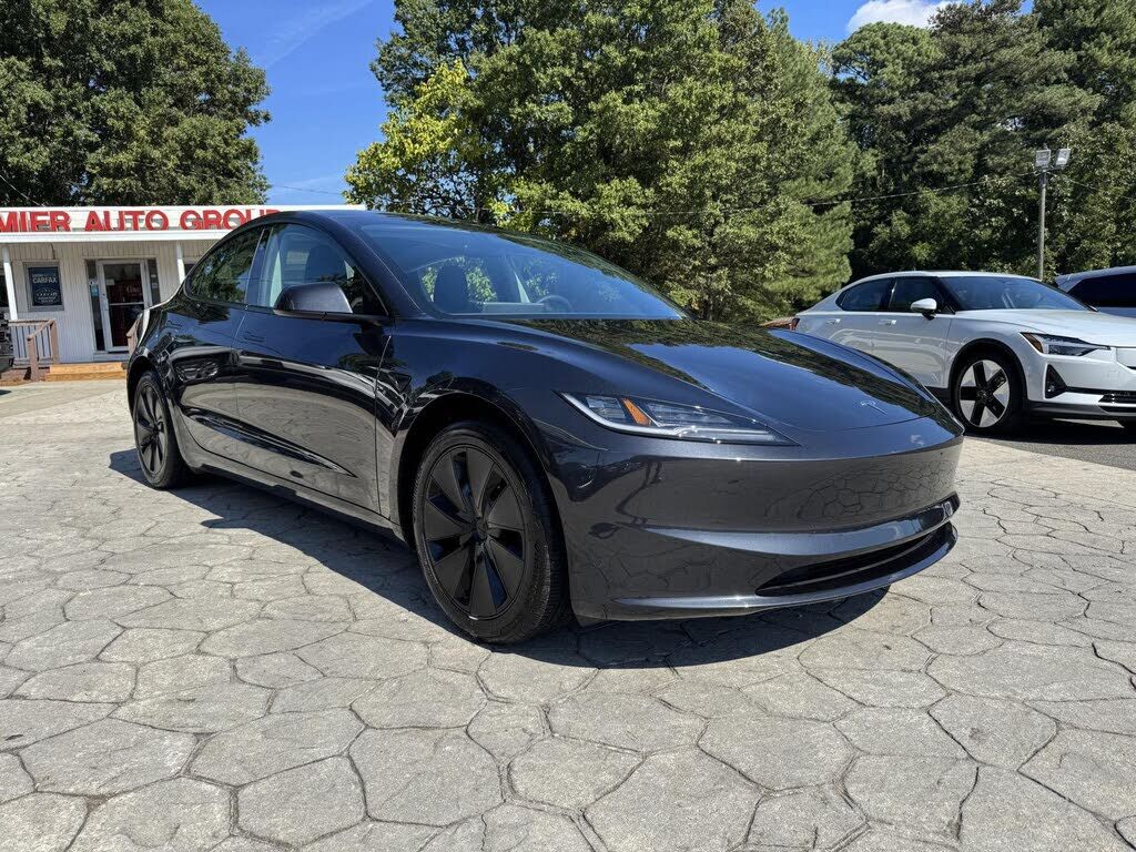 2024 TESLA Model 3