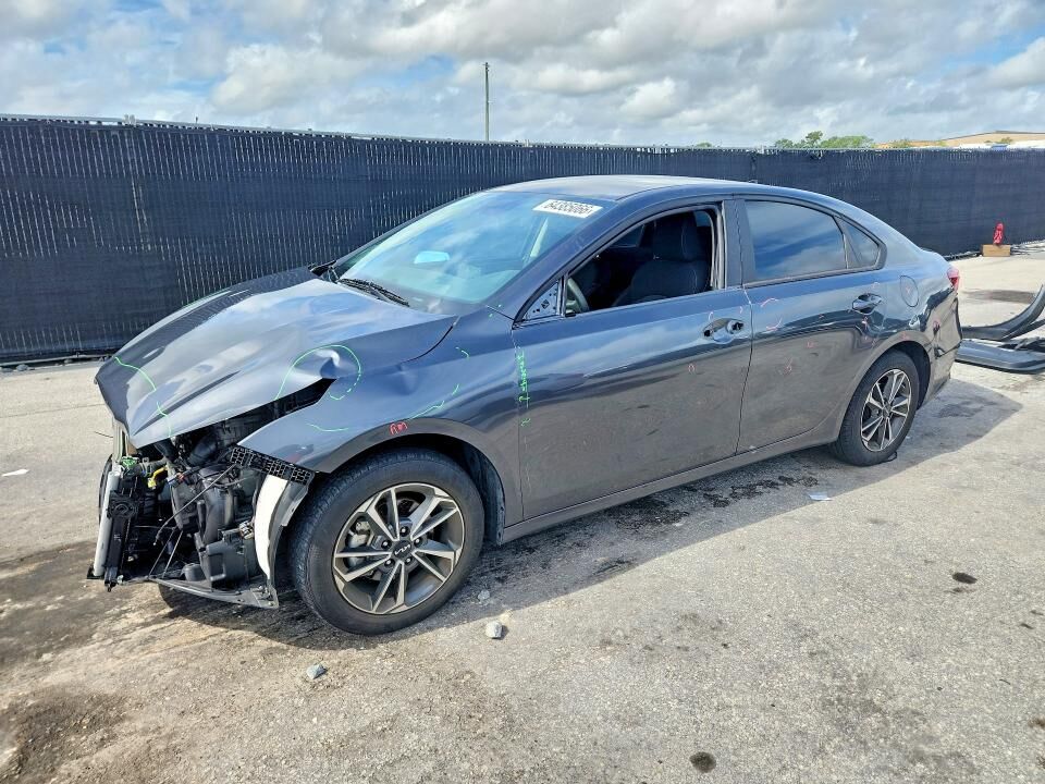 2024 KIA Forte
