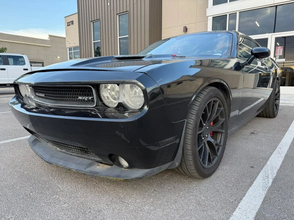 2010 DODGE Challenger