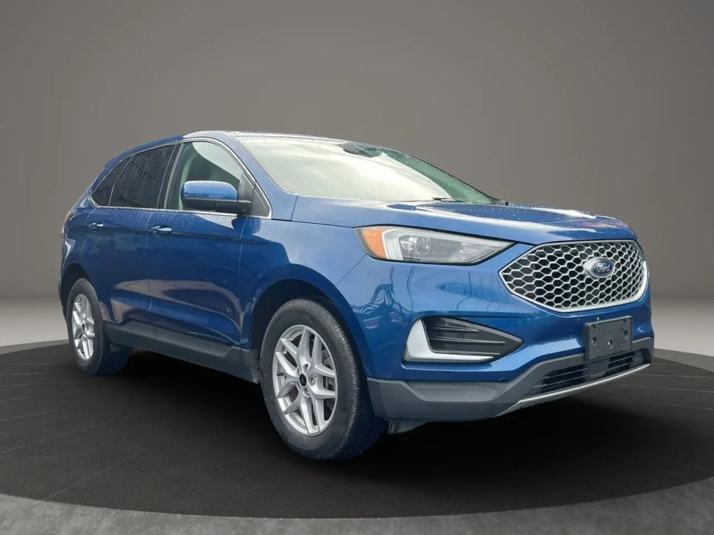 2023 FORD Edge