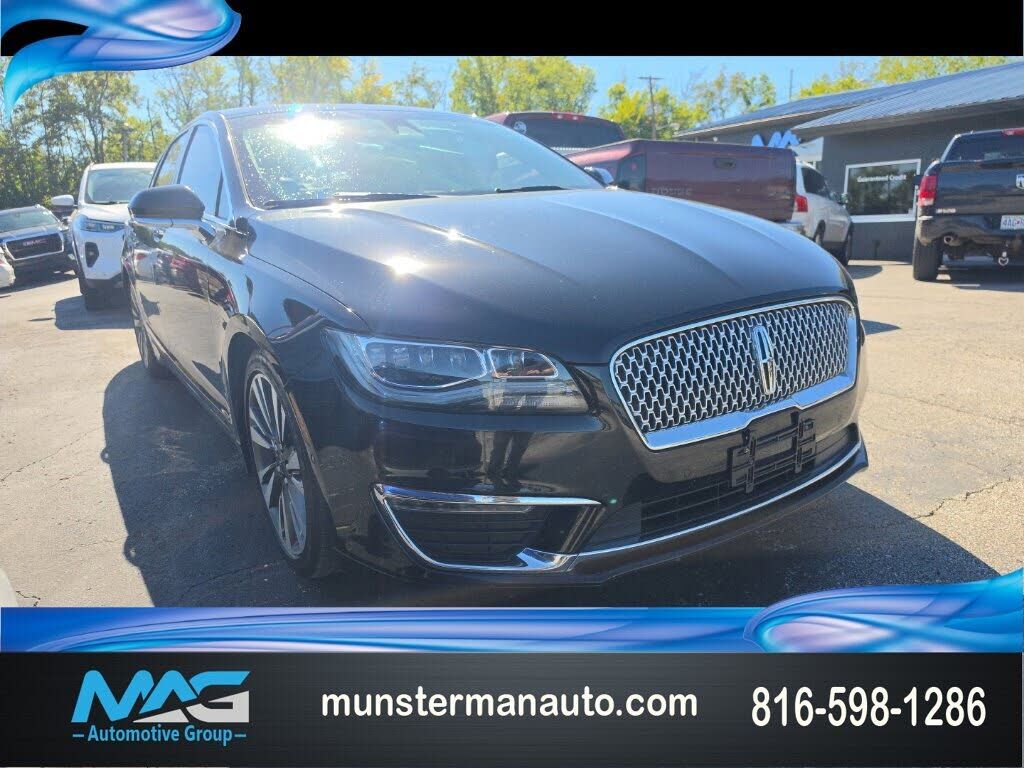 2017 LINCOLN MKZ