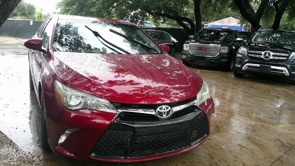 2016 TOYOTA Camry
