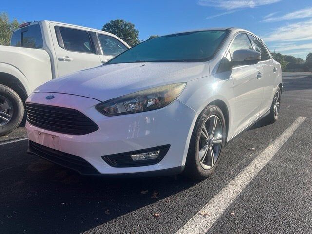 2016 FORD Focus