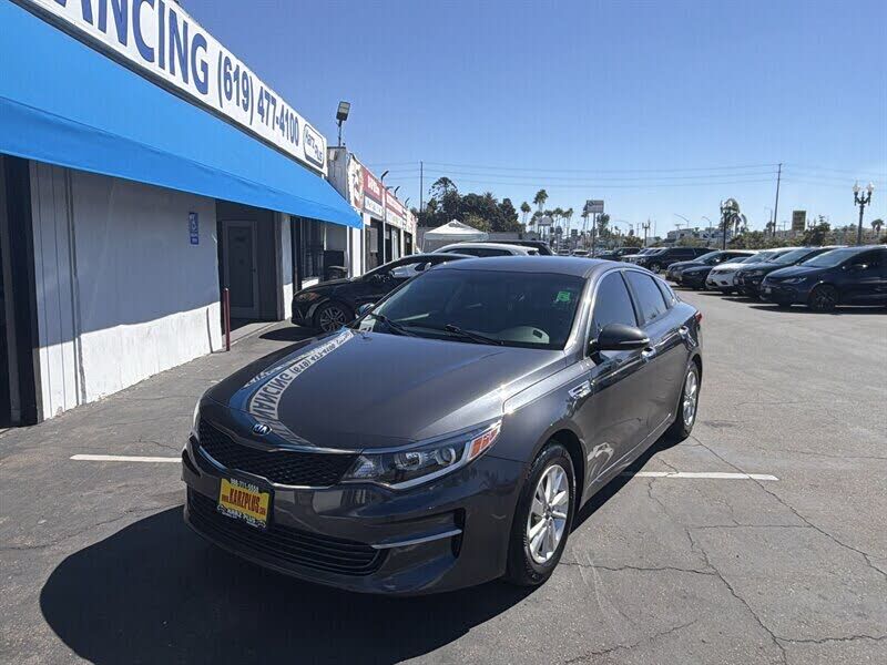 2018 KIA Optima