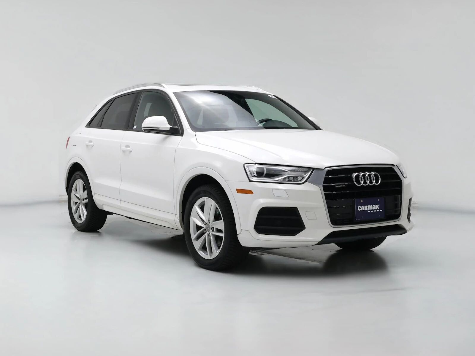 2017 AUDI Q3