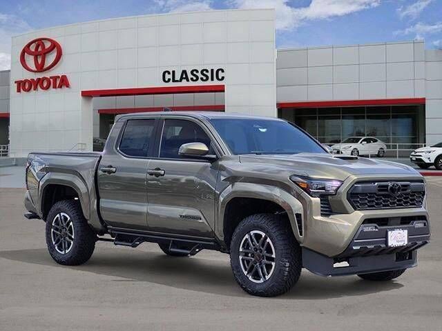 2026 TOYOTA Tacoma