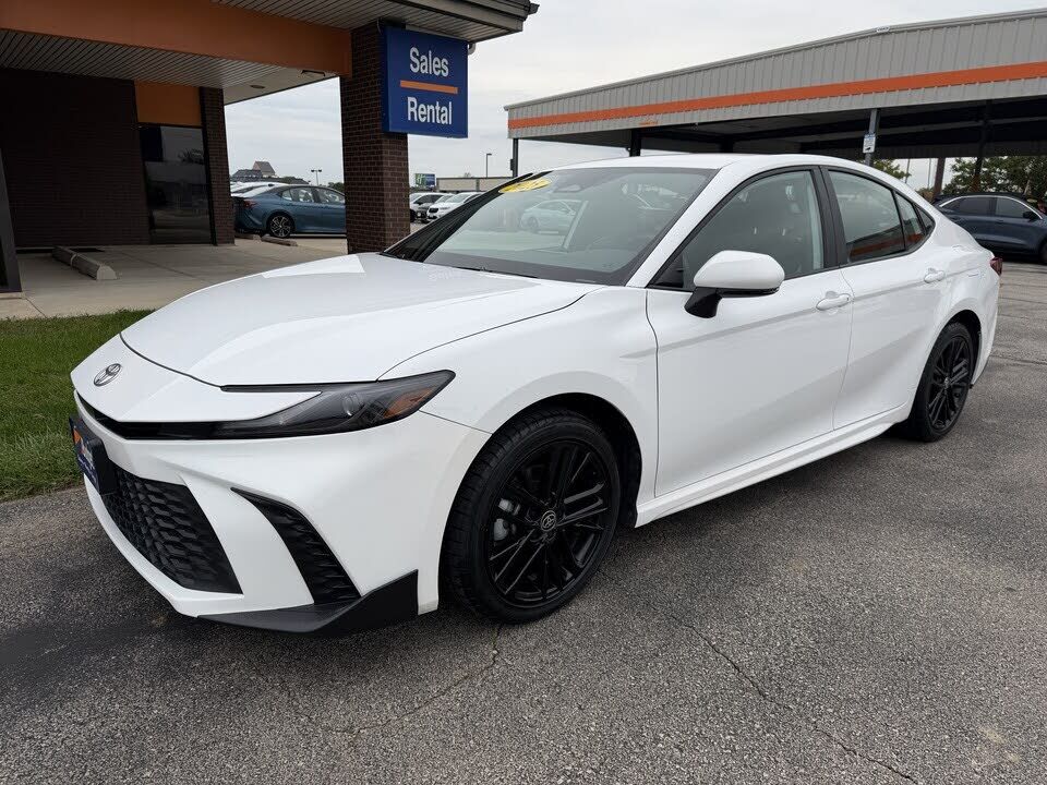 2025 TOYOTA Camry