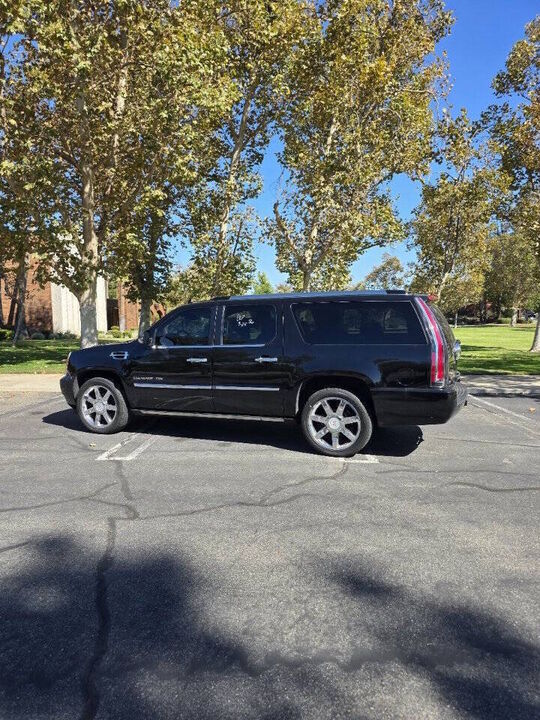 2010 CADILLAC Escalade