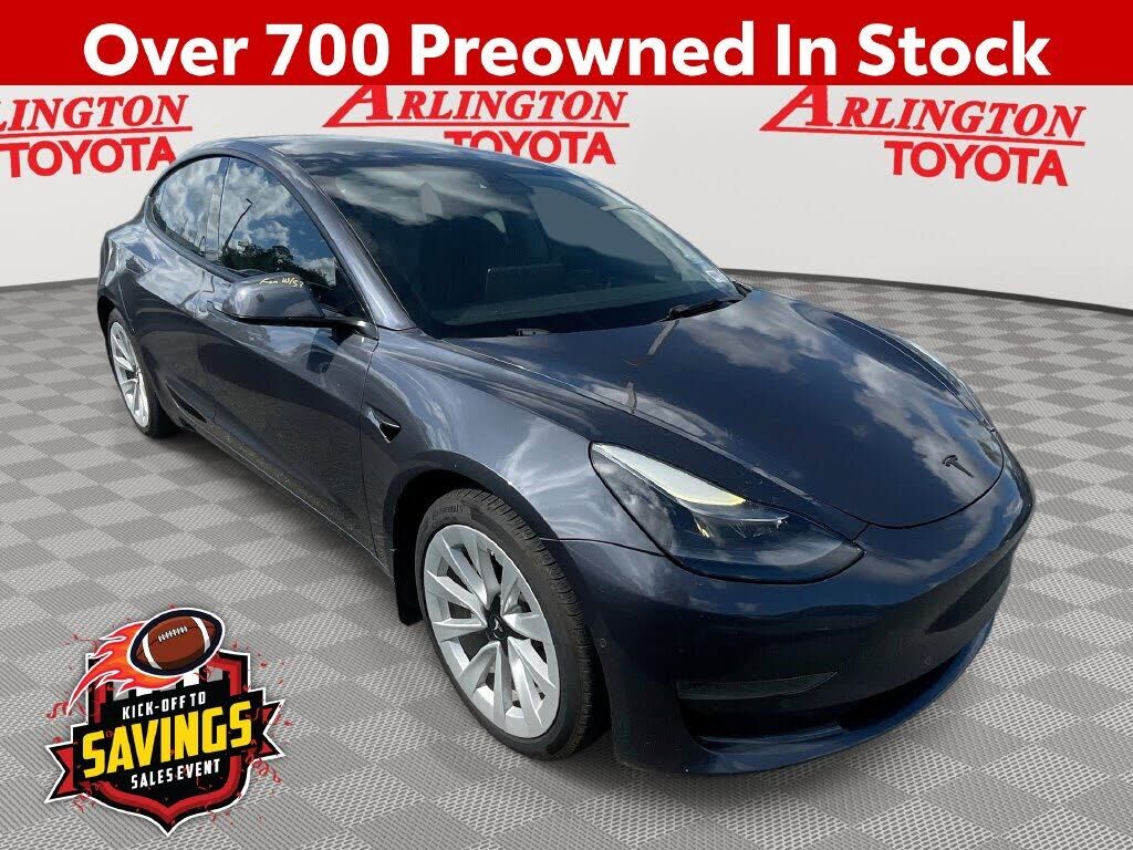 2022 TESLA Model 3