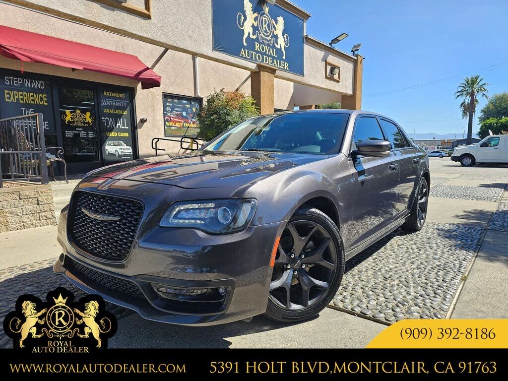 2021 CHRYSLER 300