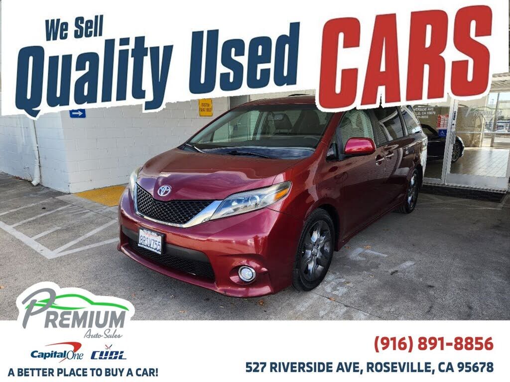 2015 TOYOTA Sienna