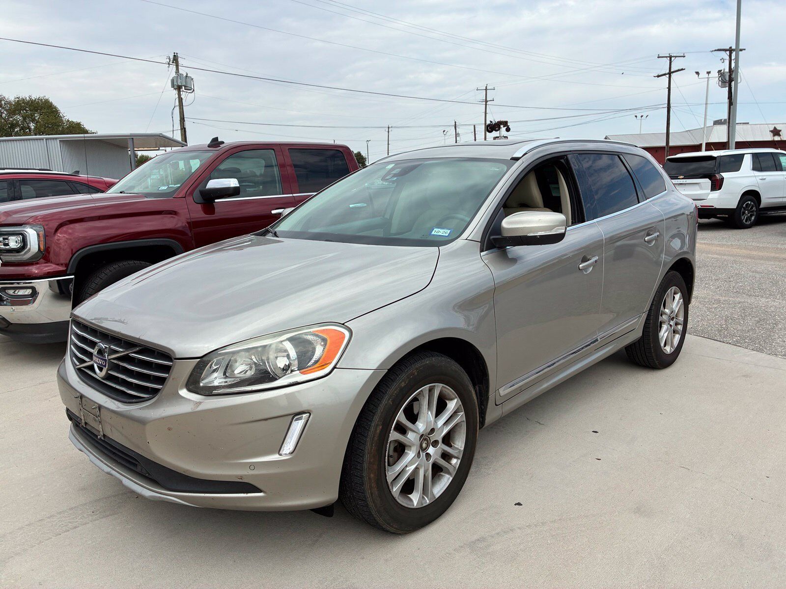 2016 VOLVO XC60