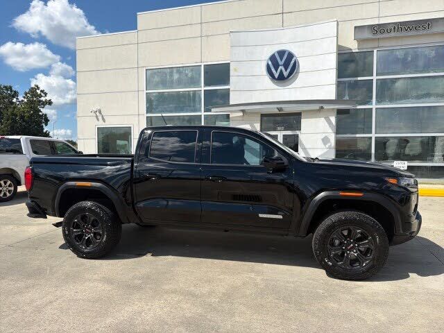 2024 GMC Canyon