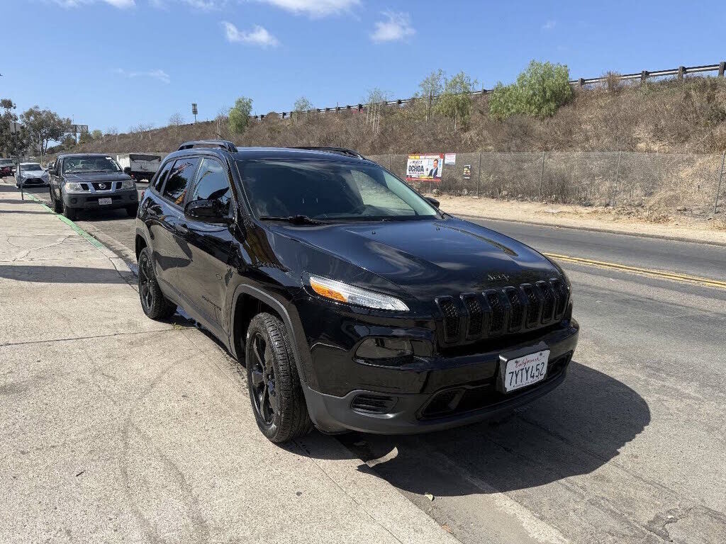 2017 JEEP Cherokee