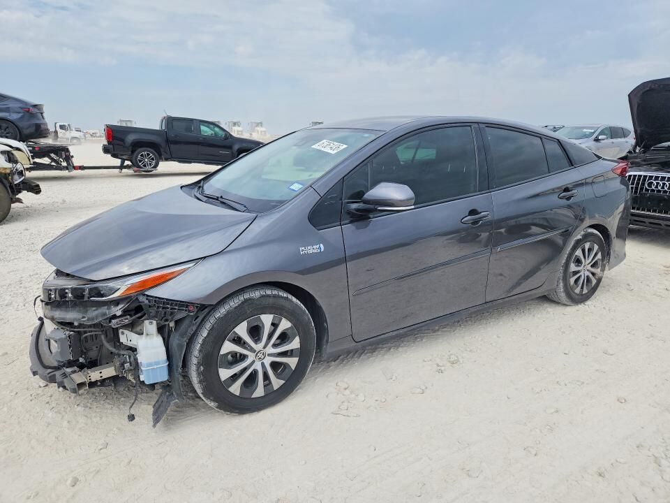 2020 TOYOTA Prius