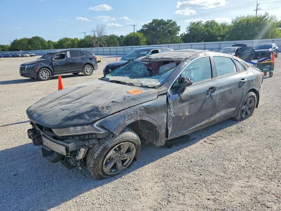 2021 KIA K5