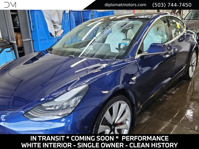 2018 TESLA Model 3