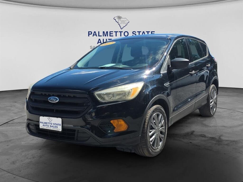 2017 FORD Escape