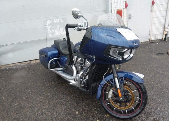 2020 INDIAN MOTORCYCLE Challenger