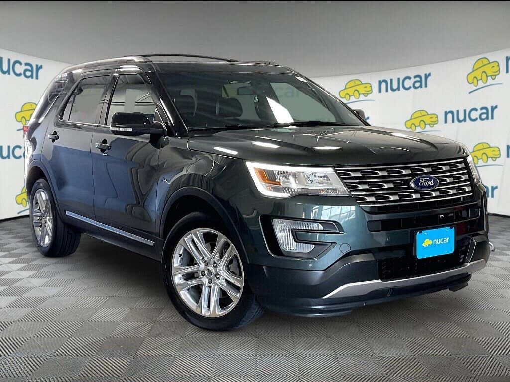 2016 FORD Explorer