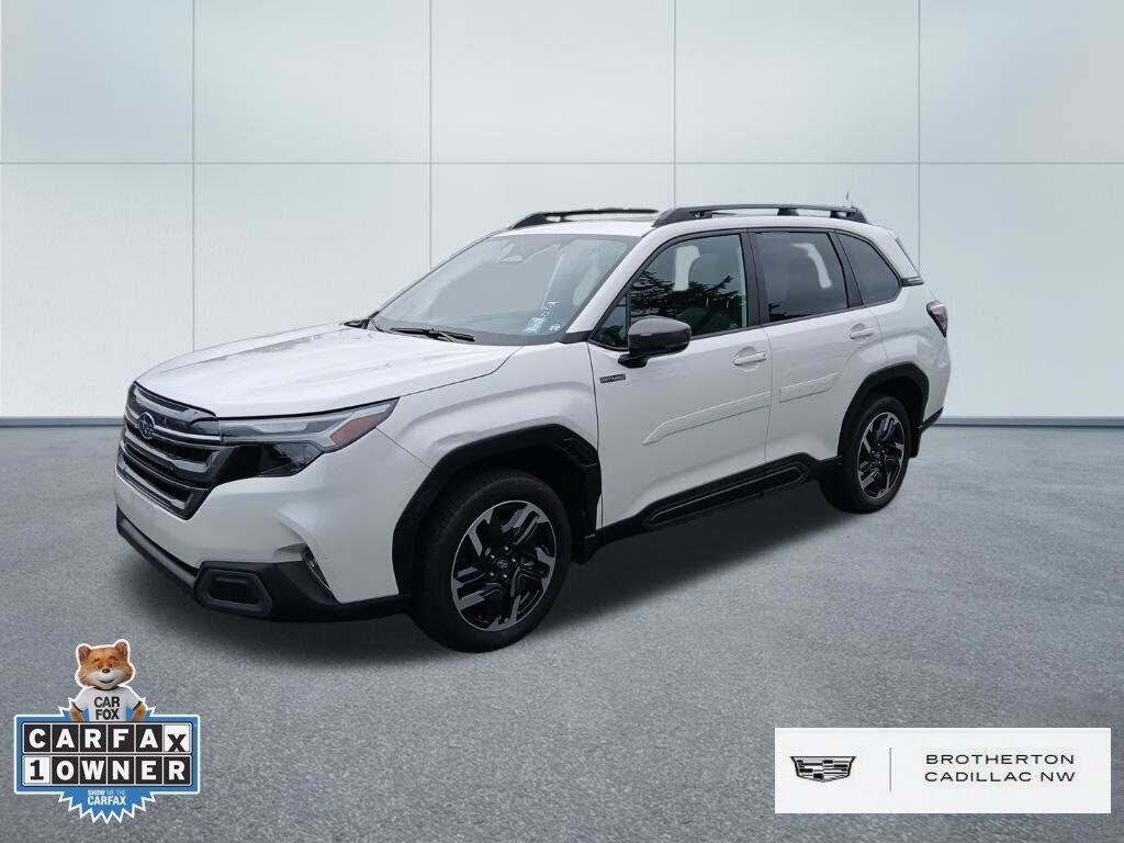 2025 SUBARU Forester