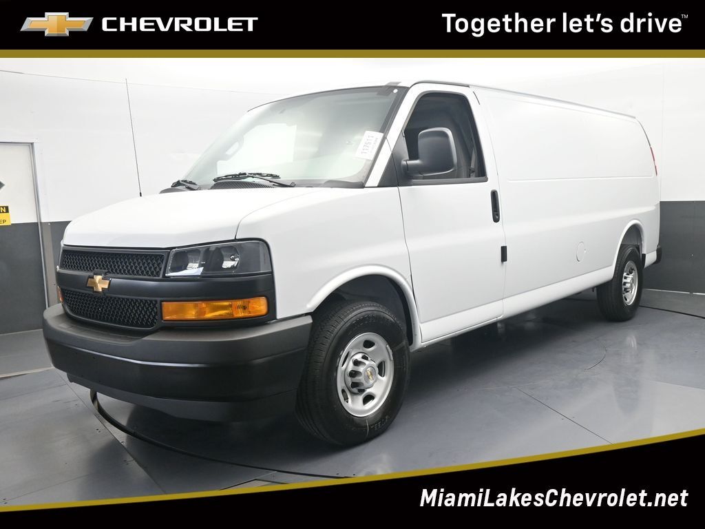 2026 CHEVROLET Express