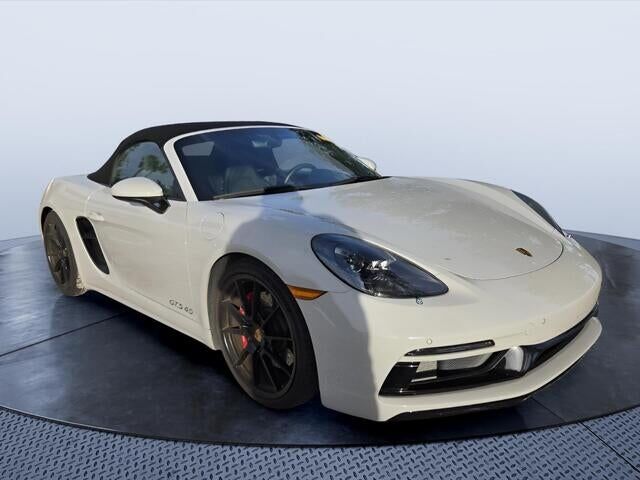 2024 PORSCHE 718