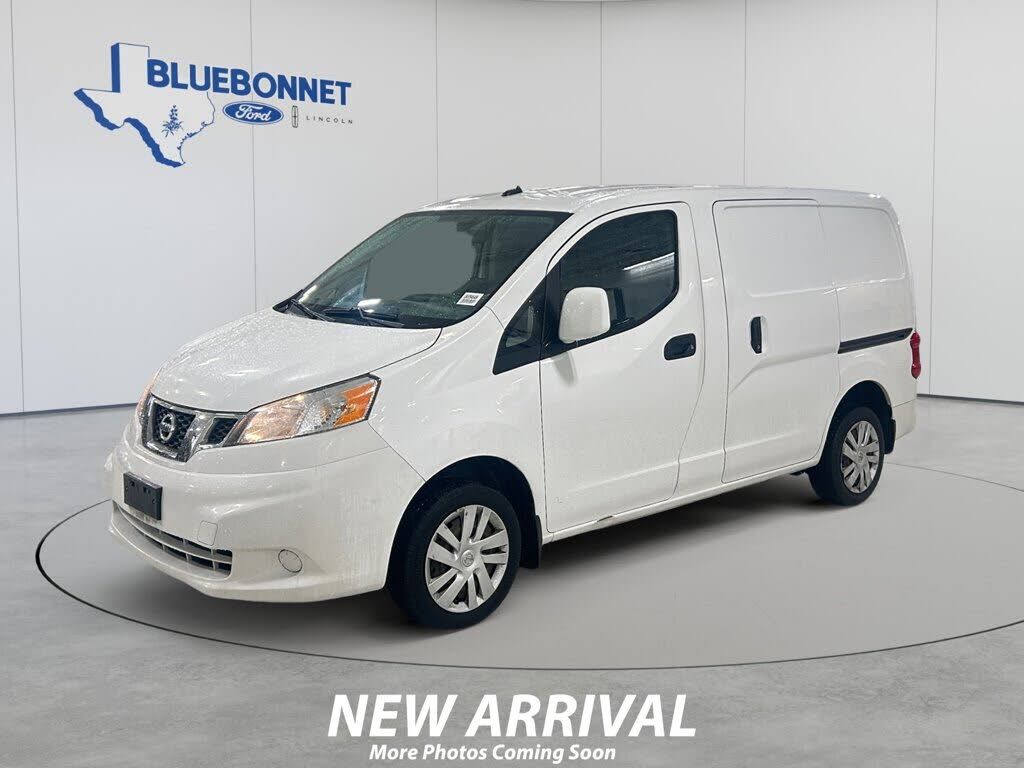 2014 NISSAN NV200