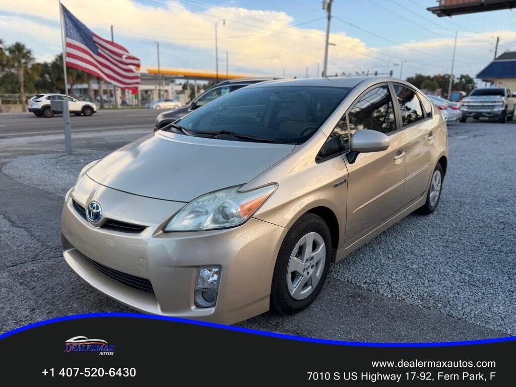 2011 TOYOTA PRIUS