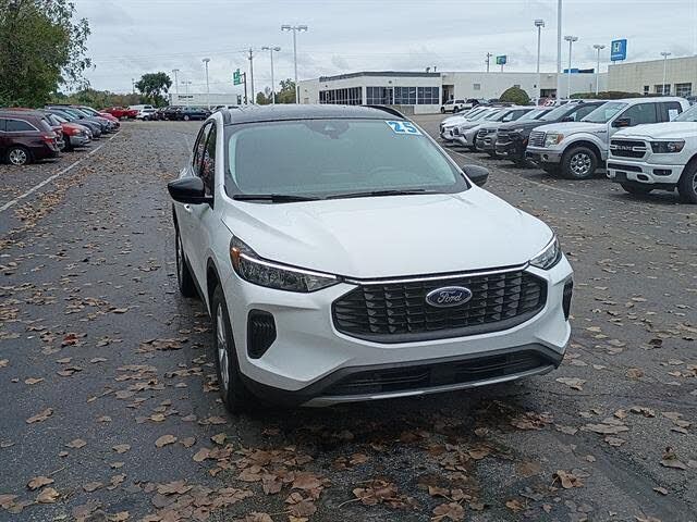 2025 FORD Escape