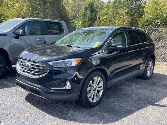 2020 FORD Edge