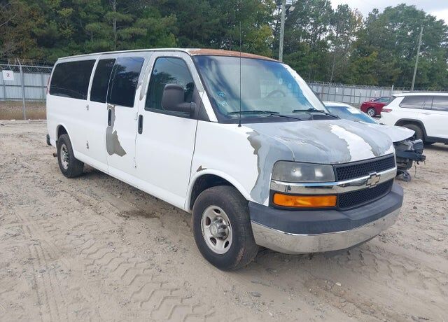 2010 CHEVROLET Express