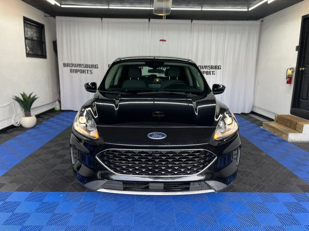 2020 FORD Escape