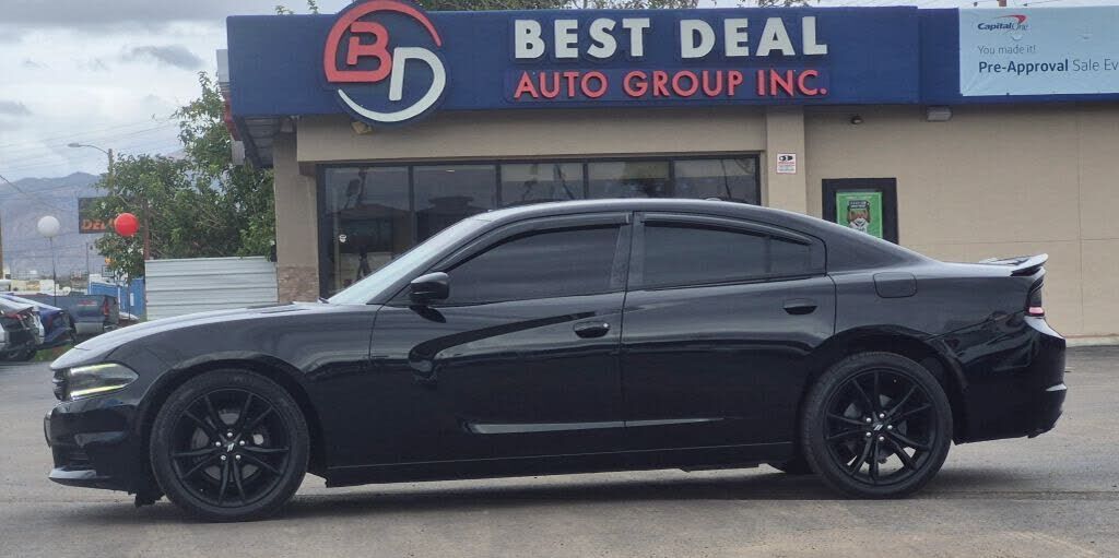 2017 DODGE Charger