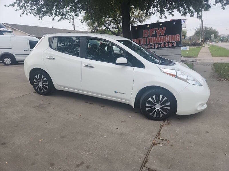 2014 NISSAN Leaf
