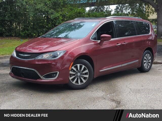 2020 CHRYSLER Pacifica