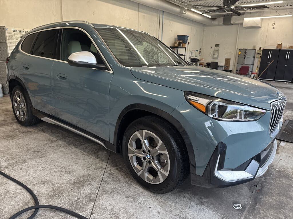 2023 BMW X1