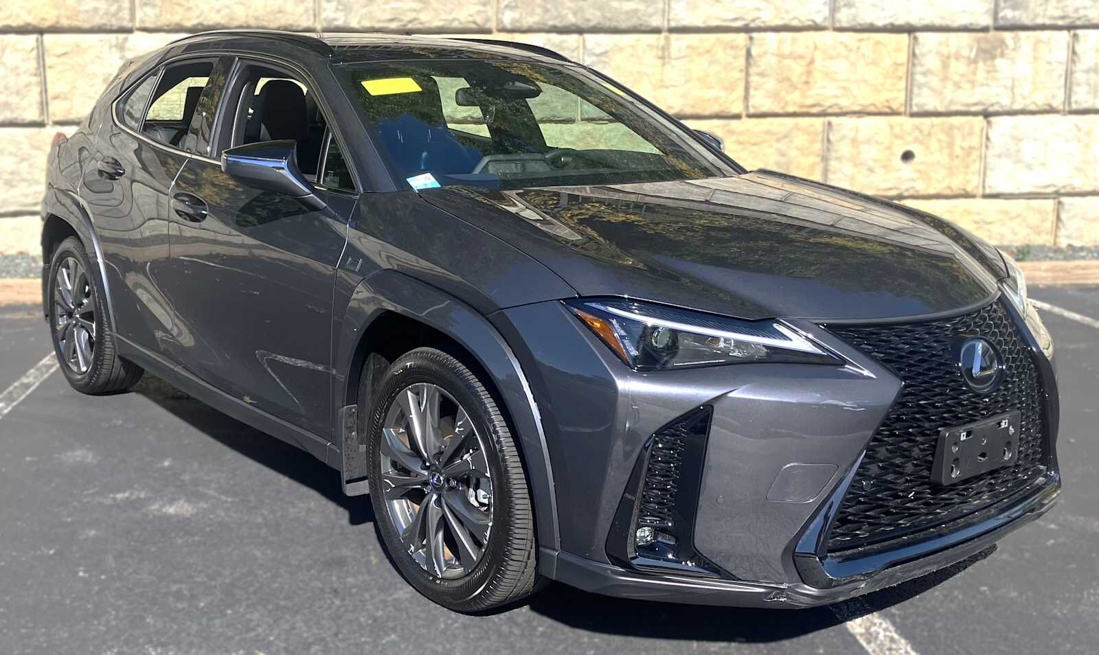 2025 LEXUS UX
